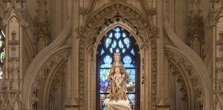 Nuestra Señora de Cléry, una imagen del siglo XVII, protagonizó el milagro hace 350 años