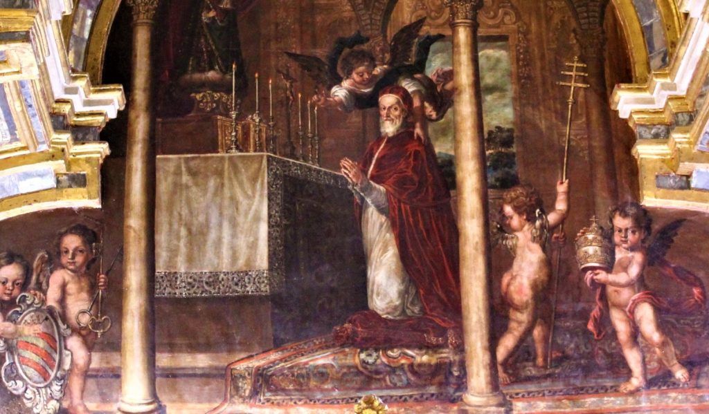 El Papa reza por la batalla de Lepanto, una escena en la iglesia de Granada que acoge la imagen