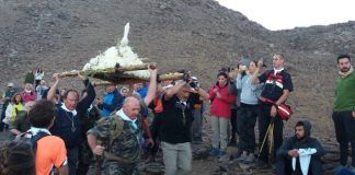 En Monachil, Granada, el 5 de agosto suben a la Virgen de las Nieves a su capilla a 3.200 metros de altura