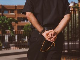 El rezo del Rosario es una devoción habitual de los consagrados, en porcentaje que roza los tres cuartos.